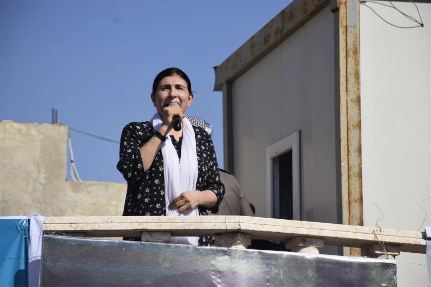 Bi hezar Cizîriyan şehîd Tekîn Goyî oxir kir