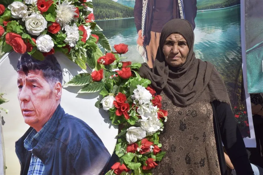 Bi hezar Cizîriyan şehîd Tekîn Goyî oxir kir