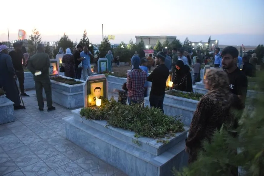 Li Sirînê şehîdên mehên Tîrmeh û Tebaxê hatin bibîranîn