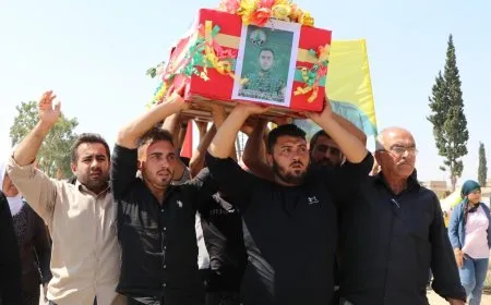 Xelkê Efrîn-Şehbayê şehîd Dilsoz Raco pêşwazî kir
