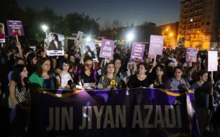 Jinên Amedî bi diruşma ʹJin, Jiyan, Azadîʹ herîkîn qadan