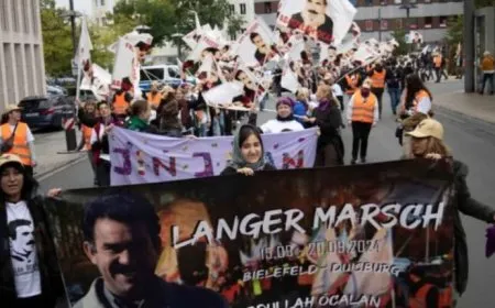 Meşa Dirêj a ciwanan bi biryardarî di roja duyem de didome