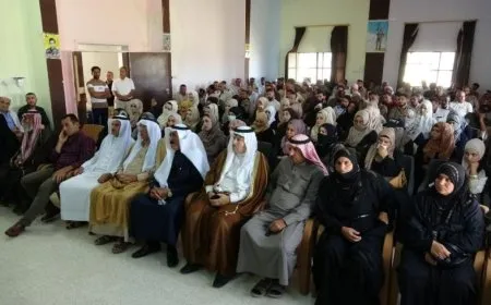 ʹEm di helwesta xwe ya çareserkirina krîza Sûriyeyê de bi îsrar inʹ
