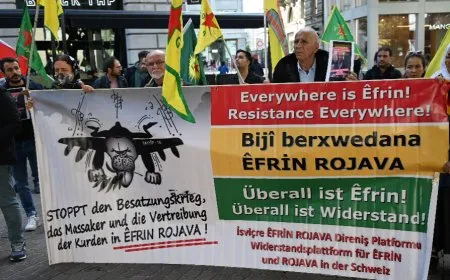 Komkujiya Efrînê li Zurihê hat protestokirin