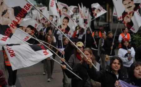Meşa Ciwanan a ‘Ji Ocalan re azadî’ di roja 4’emîn de ye