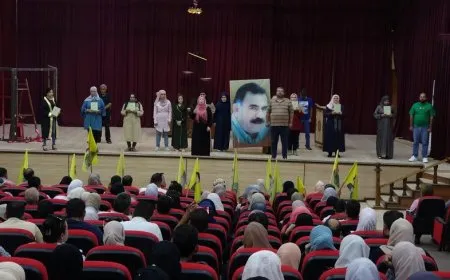 Pergala îşkenceyê ya li Îmraliyê bi şanoyekê hat vegotin