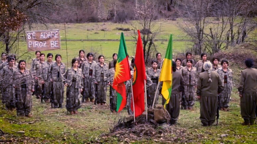 Dayikên şervanên YJA-Starê berxwedana gerîla silav kir