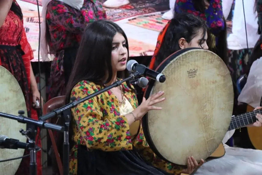 Festîvala Şehîd Berçem bi xelatkirina komên hunerî bi dawî bû