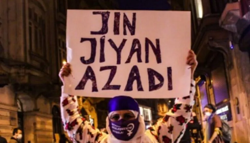Bi boneya salvegera Şoreşa ′Jin Jiyan Azadî′ banga greva giştî hat kirin