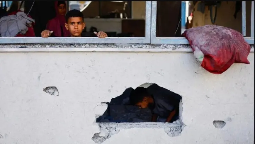 Îsraîlê bombe li dibistanekê barandin: 18 kuştî