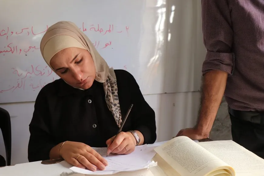 Beşdarên komên xwendinê hewl didin felsefeya Rêbertî jiyanî bikin