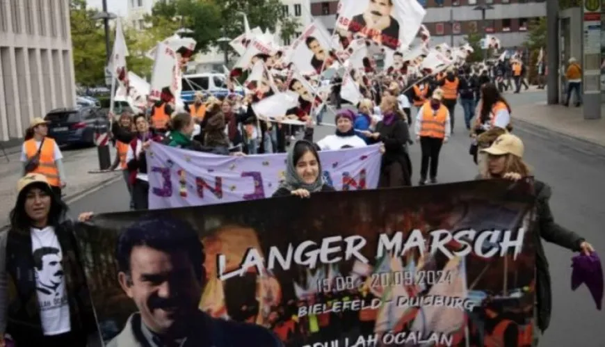 Meşa Dirêj a ciwanan bi biryardarî di roja duyem de didome