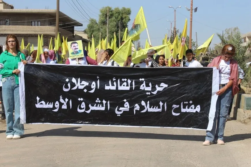 Şêniyên 4 bajaran li hember pergala îşkence û qirkirinê daketin qadan