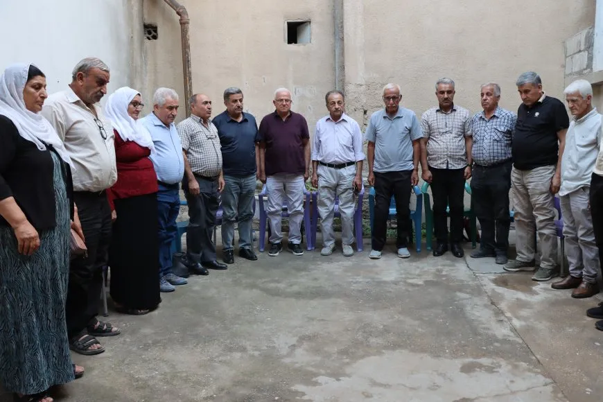  ʹDivê têkoşîna me erşa desthilatê bihejîneʹ