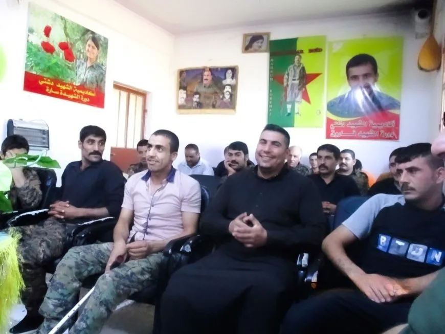Akademiya Şehîd Deştî dewreya Şehîd Sorxwîn bi dawî kir
