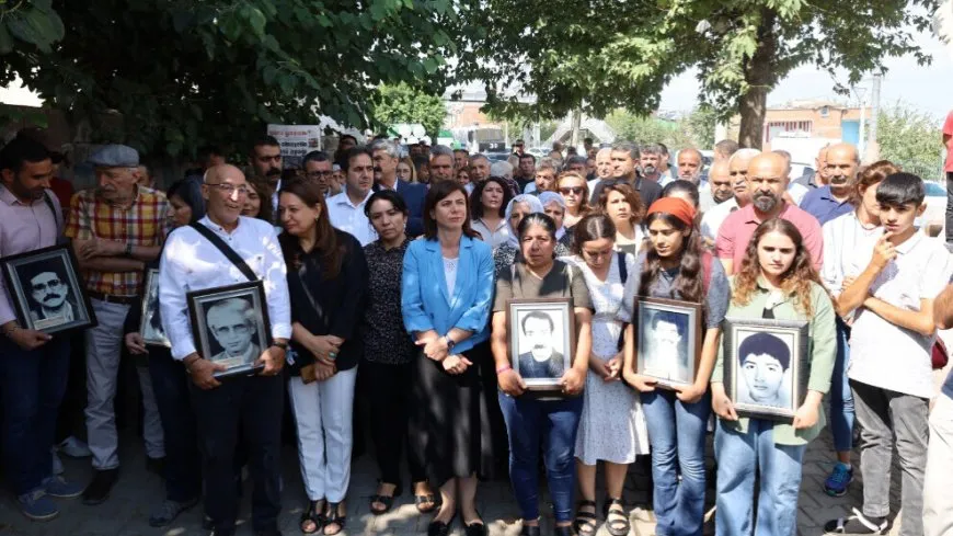 Apê Mûsa li cihê hatibû qetilkirin hat bibîranîn: Me pênûsa te li erdê nehişt
