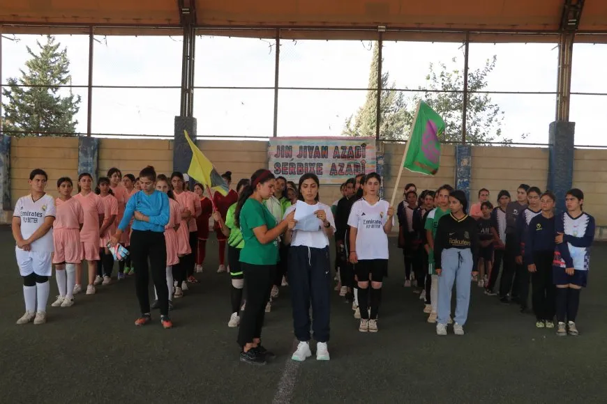 Li dijî pergalên baviksalariyê çalakiya protestoyî
