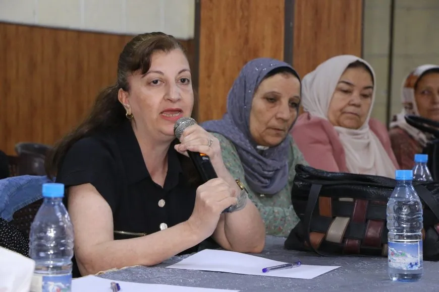 Bandorên krîza Sûriyeyê li ser jinan û civakê hatin nîqaşkirin