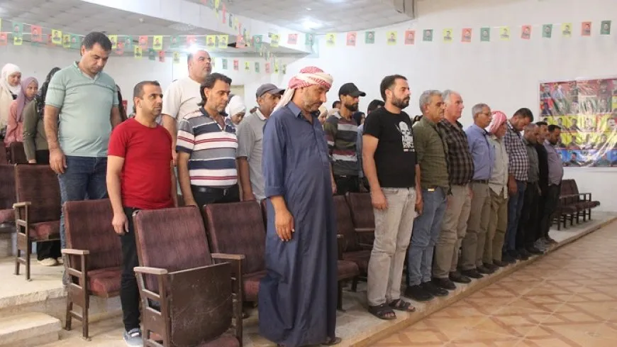 Civînên Hêzên Ewlekariyê bi gel re têkildarî narkotîkê berdewam in