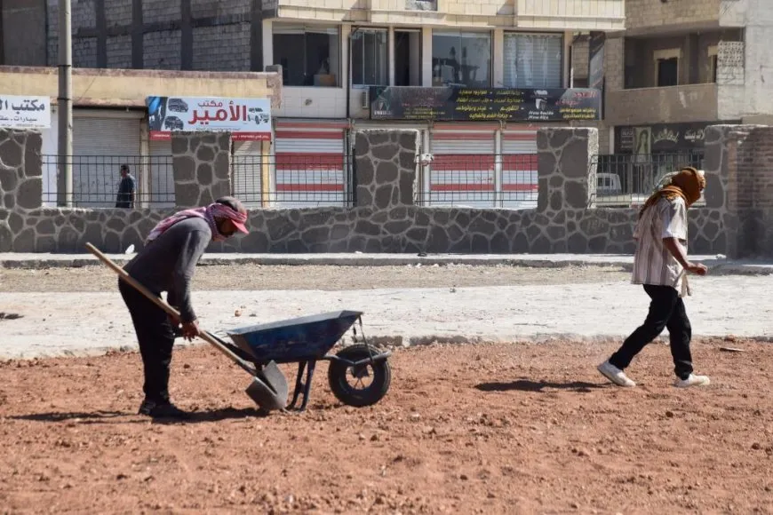 Şaredariya Reqaya 2 parkan sererast dike
