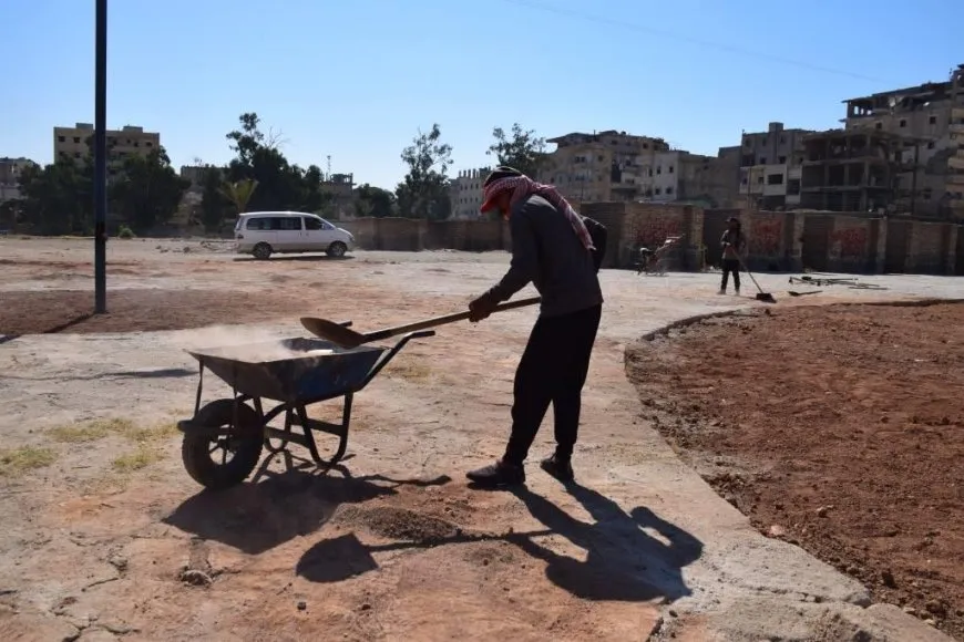 Şaredariya Reqaya 2 parkan sererast dike