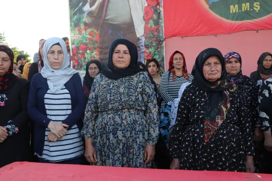 Ji merasîma şehîd Karker Tolhildan: Şehîd Karker ji damezrînerên HREʹyê bû