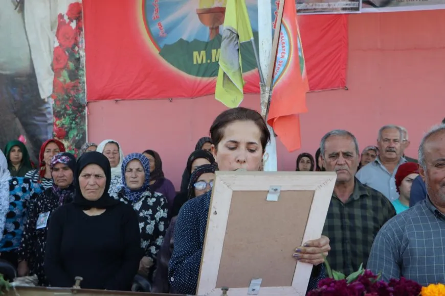 Ji merasîma şehîd Karker Tolhildan: Şehîd Karker ji damezrînerên HREʹyê bû
