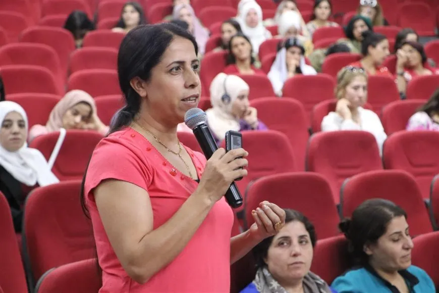 Konferansa duyemîn a Akademiya Jineolojiyê hat lidarxistin