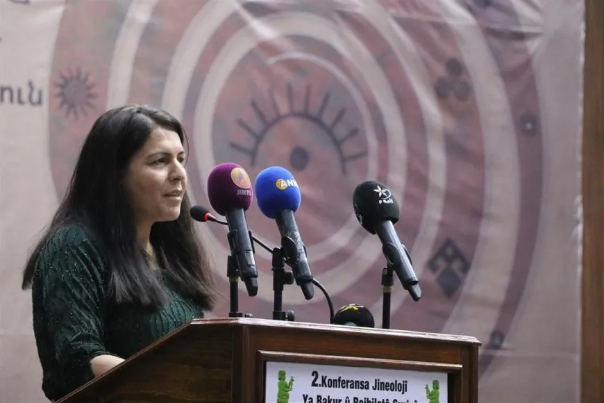 Konferansa duyemîn a Akademiya Jineolojiyê hat lidarxistin