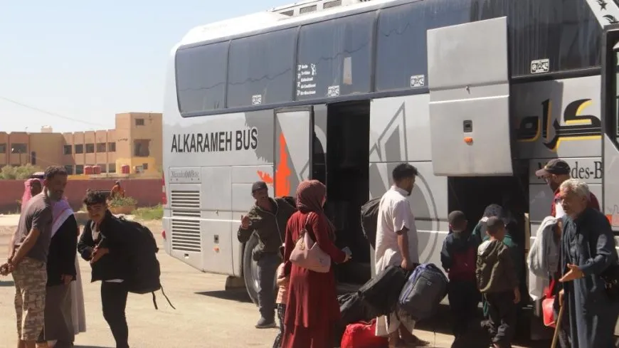 1300 sûriyeyî derbasî kantona Reqayê bûn