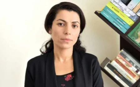 Werîşe Mûradî: Ez ê bi biryardarî greva xwe bidomînim