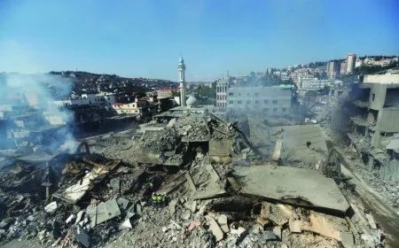 Îsraîlê êrişî avahiya şaredariya Nebtiyê kir: 6 kes hatin kuştin