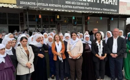 Dayikên Aştiyê: Em şer naxwazin