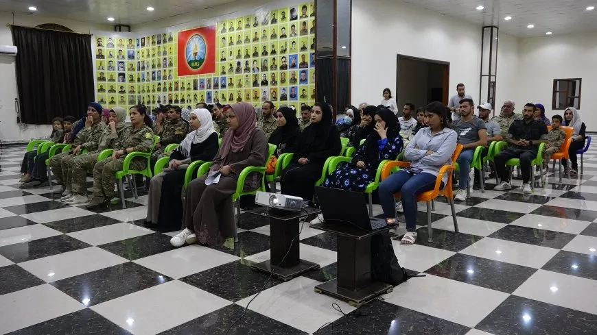 Jinên Ciwan şehîdên azadî û berxwedanê bi bîr anîn