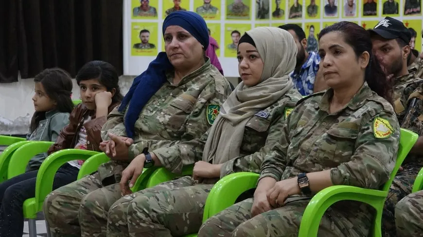 Jinên Ciwan şehîdên azadî û berxwedanê bi bîr anîn