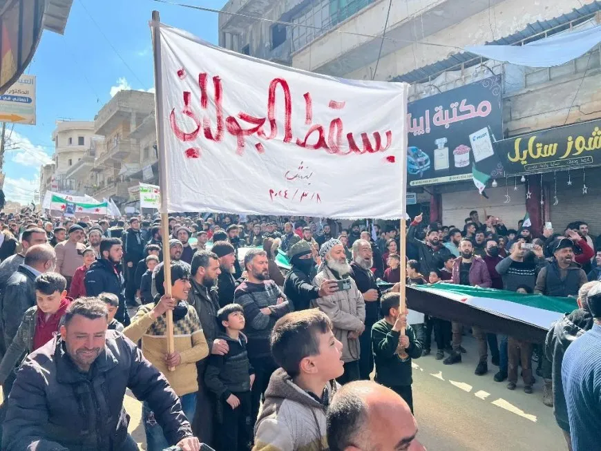 Li deverên dagirkirî yên Sûriyeyê xwepêşandan