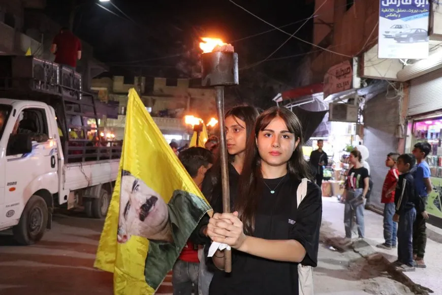 Ciwanên Helebê Komploya Navneteweyî şermezar kir