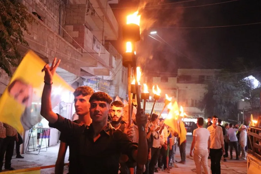 Ciwanên Helebê Komploya Navneteweyî şermezar kir