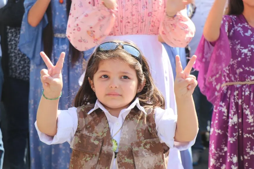 Li Helebê bi hezaran kes li dijî komployê meşiyan