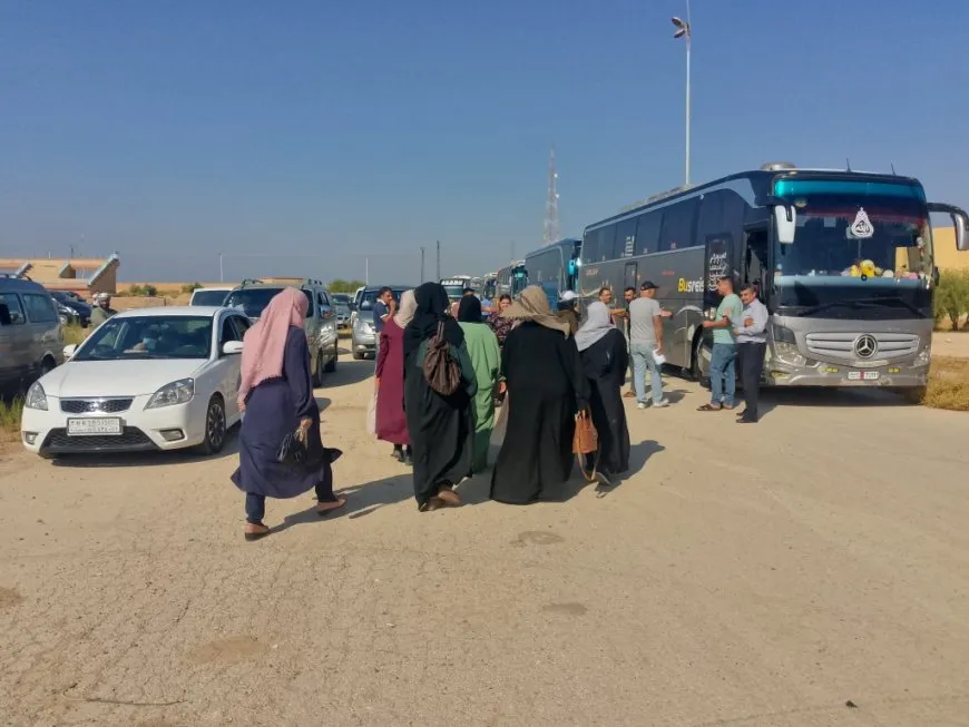 Şêniyên Dêrazor û Tebqayê ji bo meşa girseyî berê xwe didin Reqayê