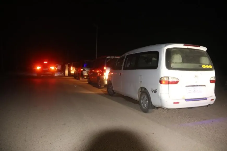Şêniyên Dêrazor û Tebqayê ji bo meşa girseyî berê xwe didin Reqayê