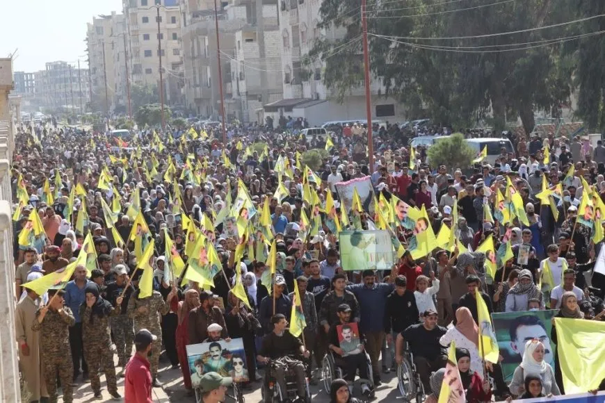 Bi hezaran soza bidestxistina azadiya fîzîkî ya Rêber Abdullah Ocalan da