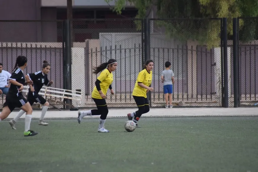 Turnuvaya futbolê ya jinan a kantonê Cizîrê dest pê kir