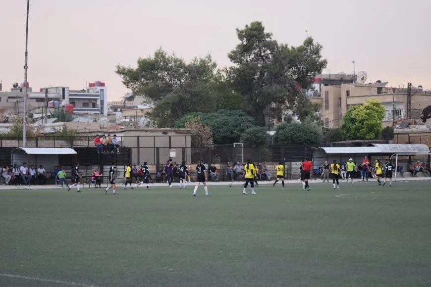 Turnuvaya futbolê ya jinan a kantonê Cizîrê dest pê kir