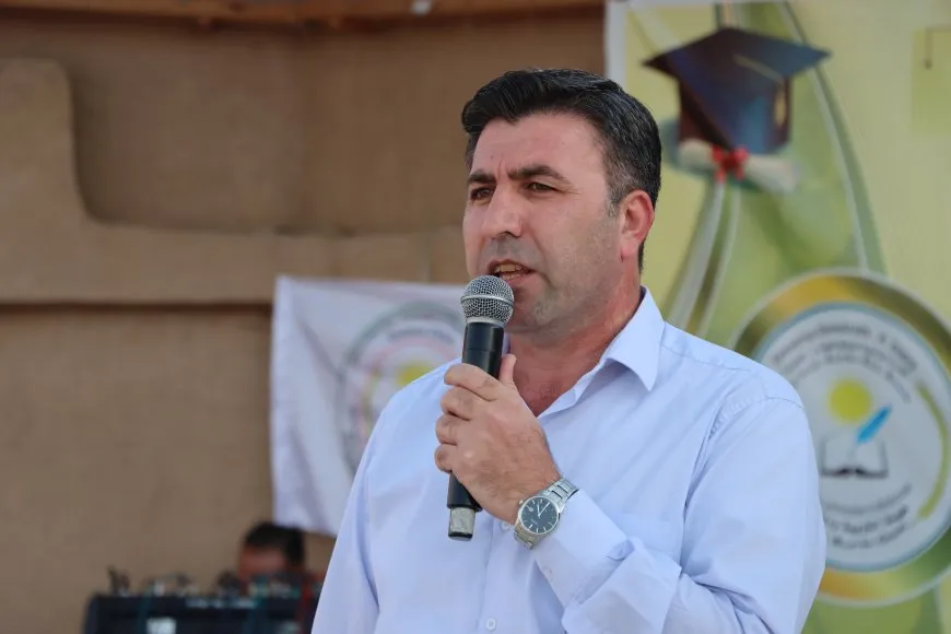 162 xwendekar derçûn