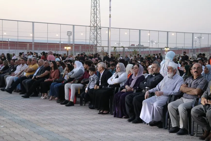 Ji Zanîngeha Rojava 435 xwendekarên din derçûn