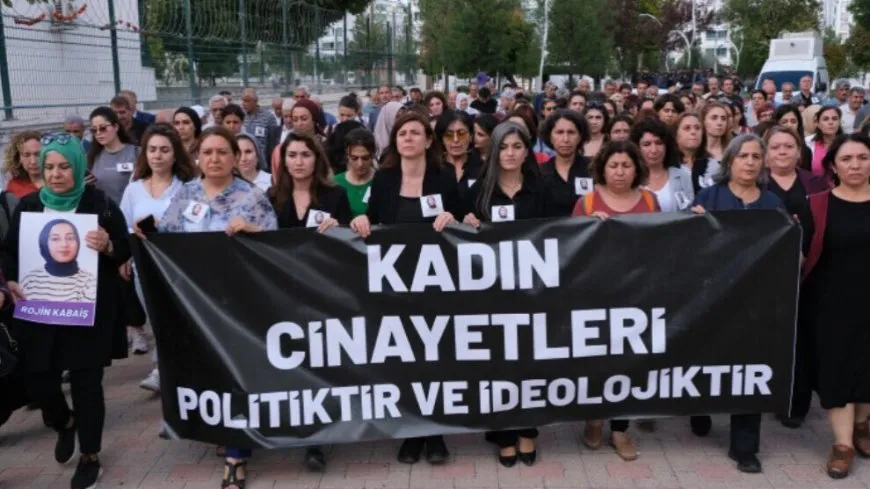 Li Amedê bi meşeke bêdeng sardana şîna Rojîn Kabaîş hat kirin