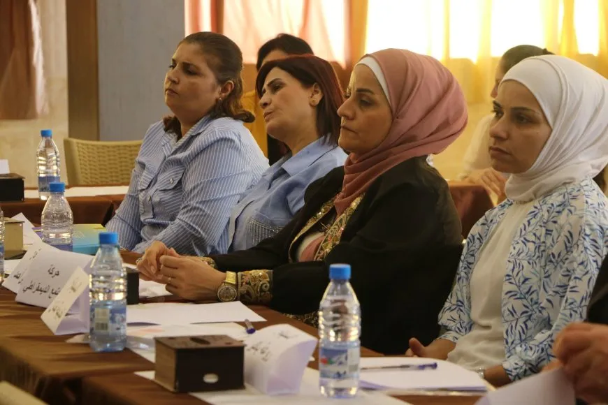 Roja yekemîn a foruma diyaloga Sûriyeyî ya jinan bi dawî bû