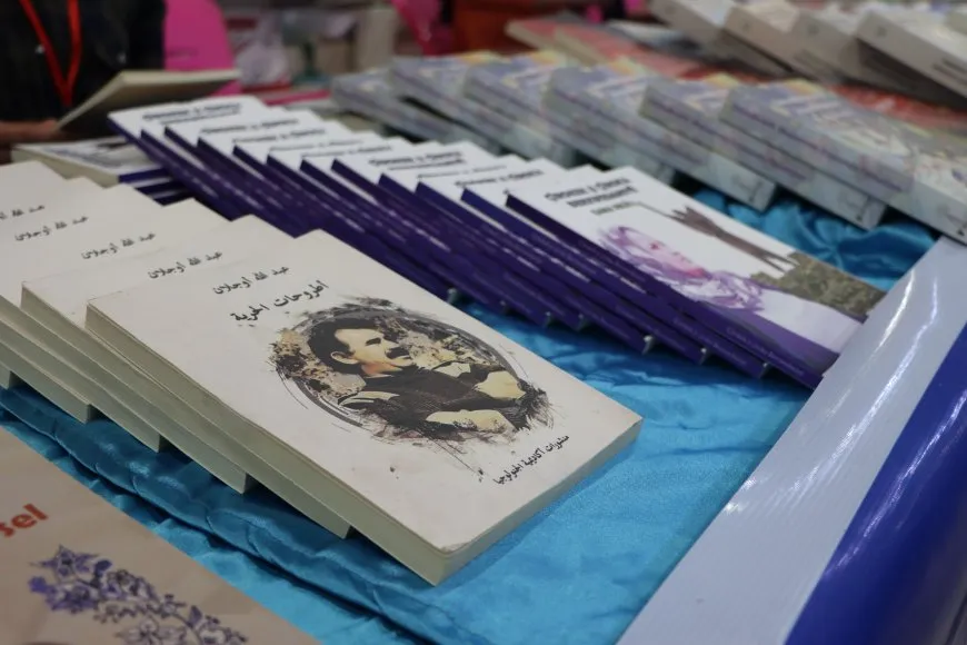 Li pêşangeha pirtûkan berhemên Rêber Abdullah Ocalan tên belavkirin