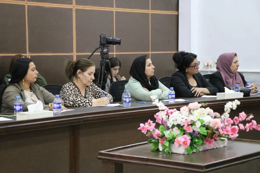 Têkildarî rewşên hiqûqî û tenduristî yên li Îmraliyê panel
